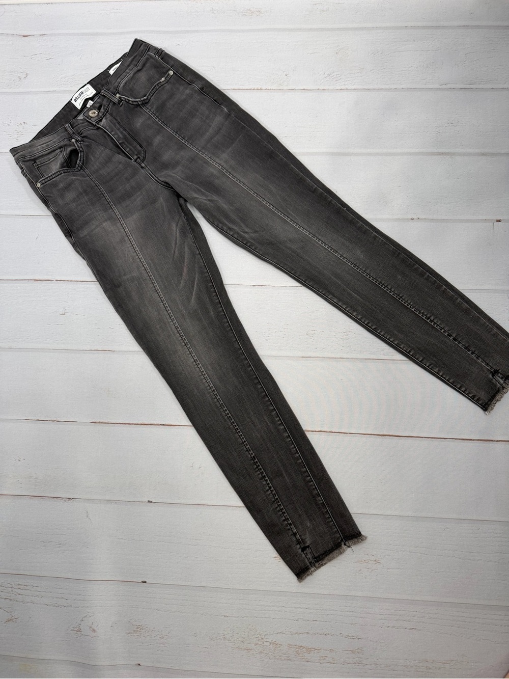 William Rast High Rise Ankle Skinny Jeans Front Seam Black Wash Raw Hem Size 27